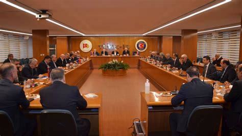 T­Ü­R­K­-­İ­Ş­ ­B­a­ş­k­a­n­l­a­r­ ­K­u­r­u­l­u­­n­d­a­n­ ­a­s­g­a­r­i­ ­ü­c­r­e­t­ ­t­o­p­l­a­n­t­ı­s­ı­